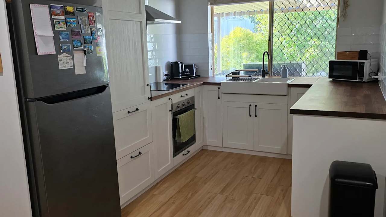 Unfurnished room in a share house