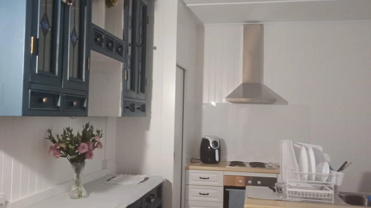 Furnished room with own bathroom