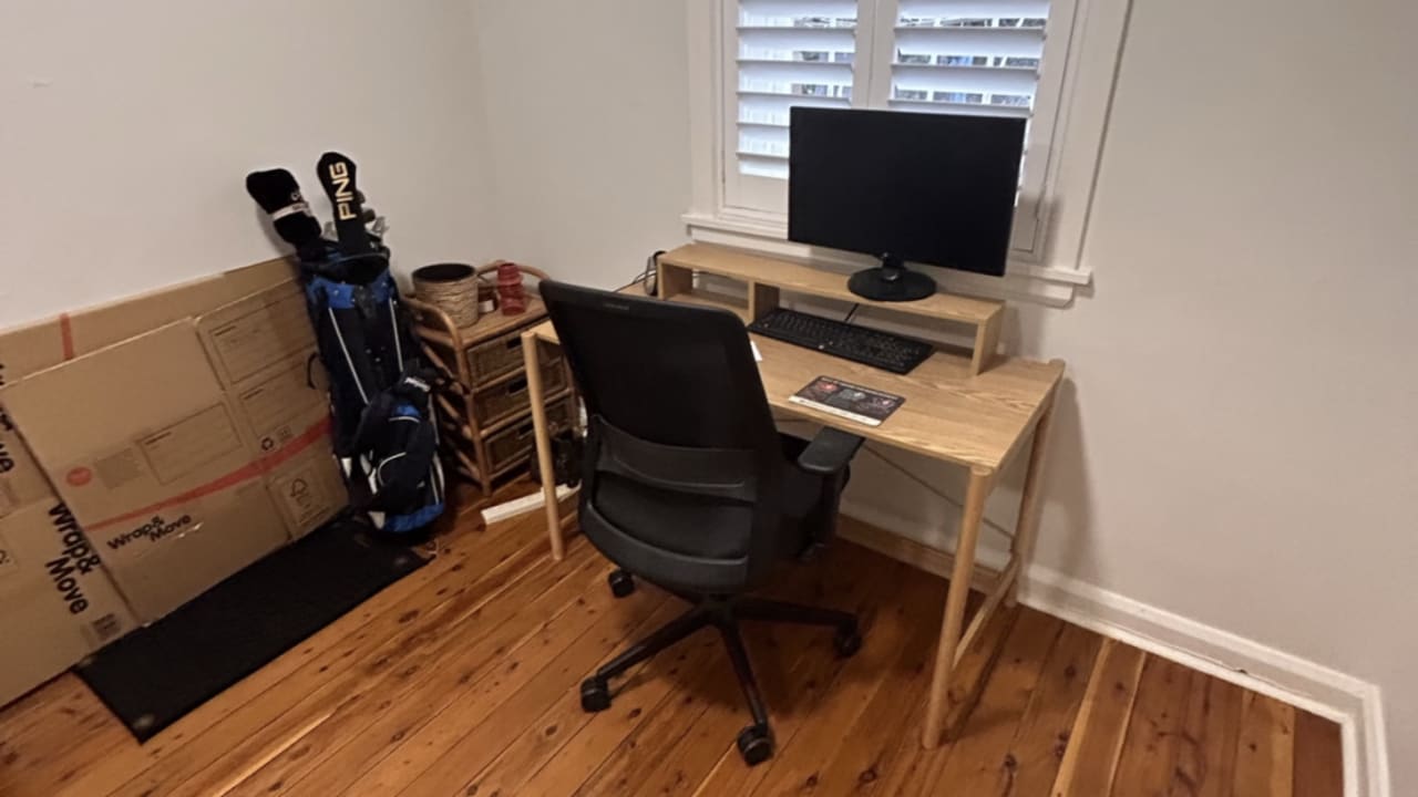 Whole property with 2 rooms for rent