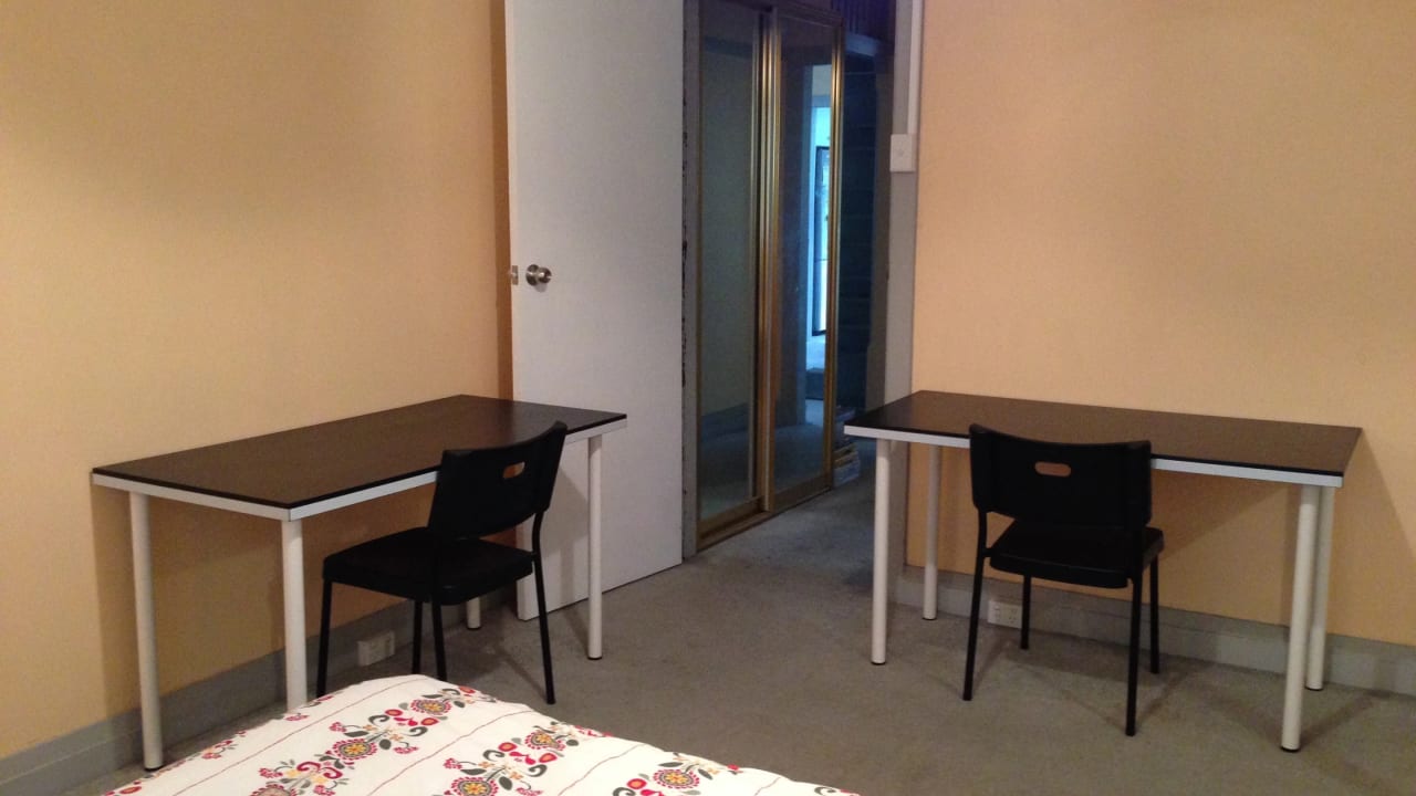 Furnished room in a share house