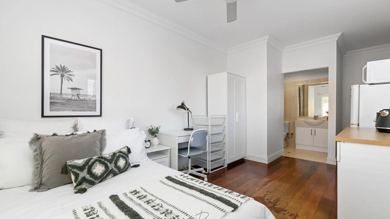 Furnished room with ensuite in a share house