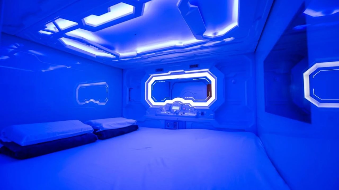 Furnished room in a flatshare