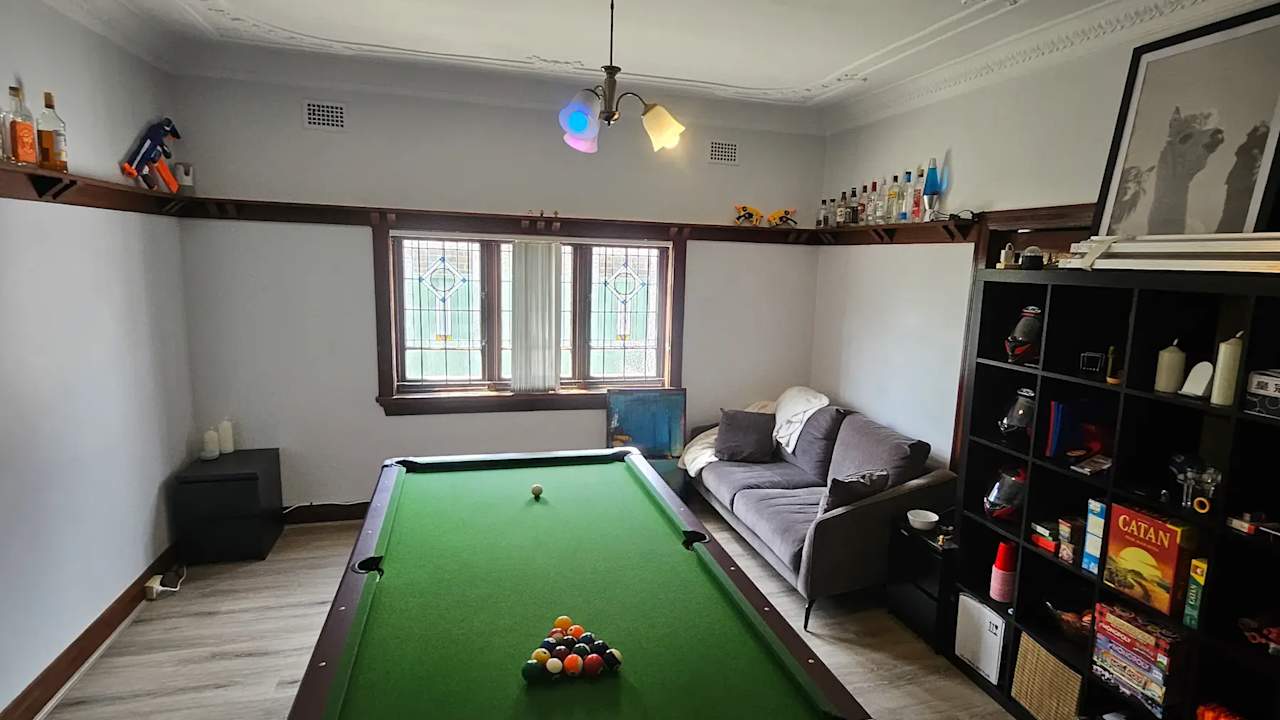 Unfurnished room in a share house