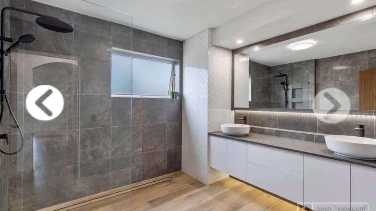 Whole property with 2 rooms for rent