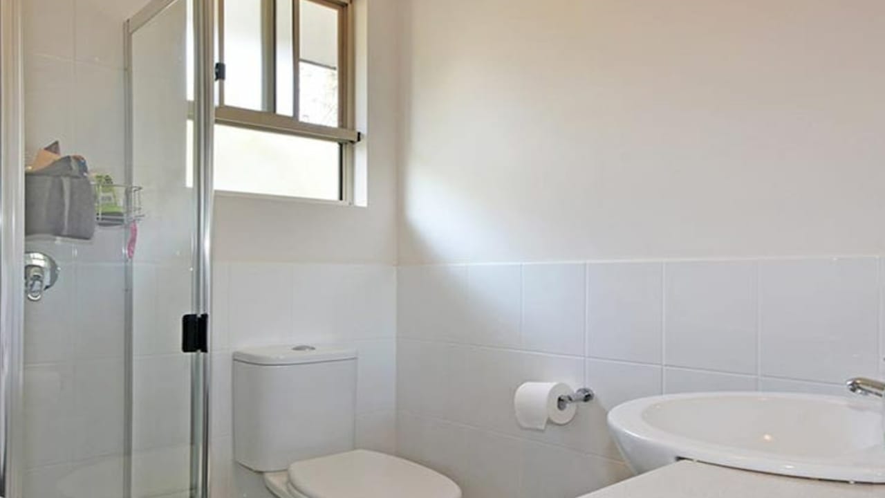 Furnished room with ensuite in a share house