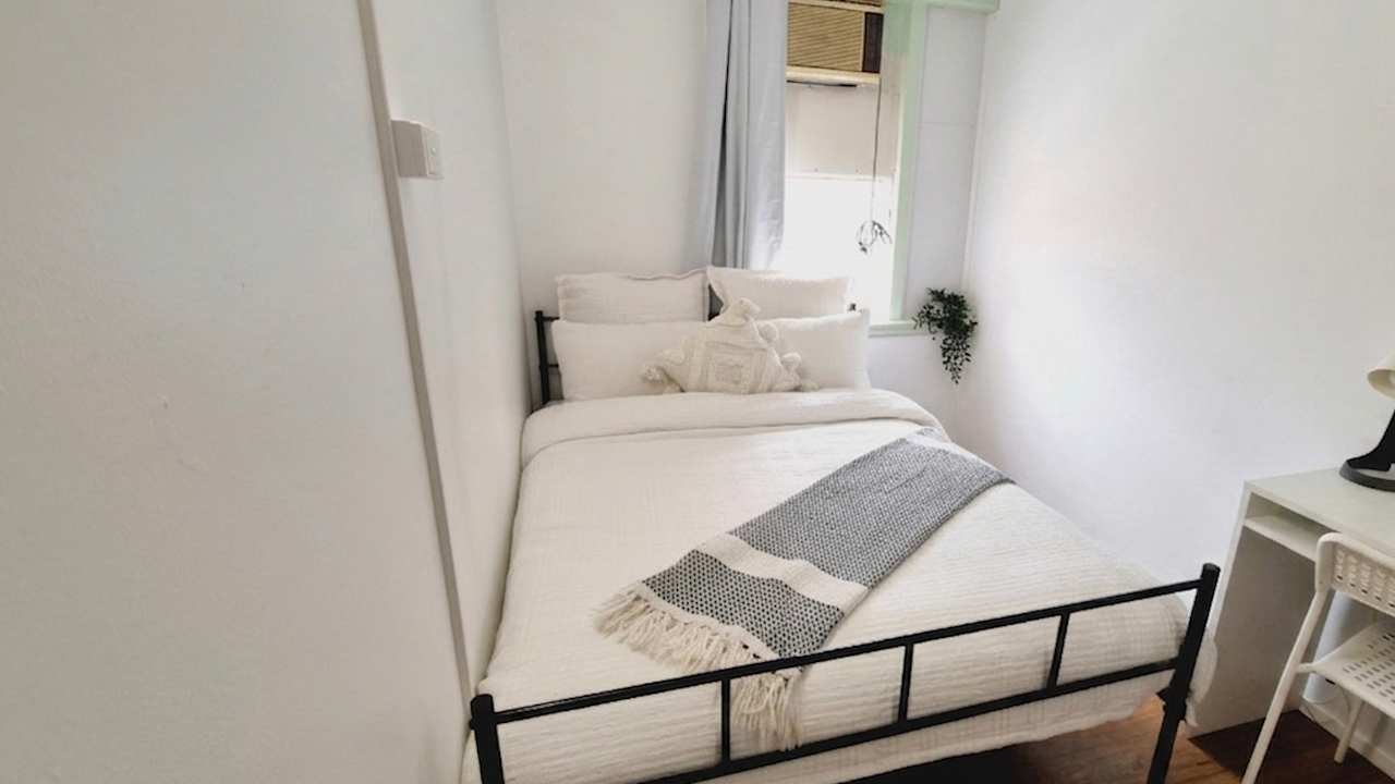 Furnished room in a flatshare