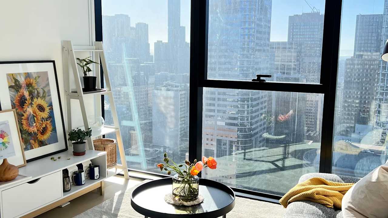 Furnished room in a flatshare