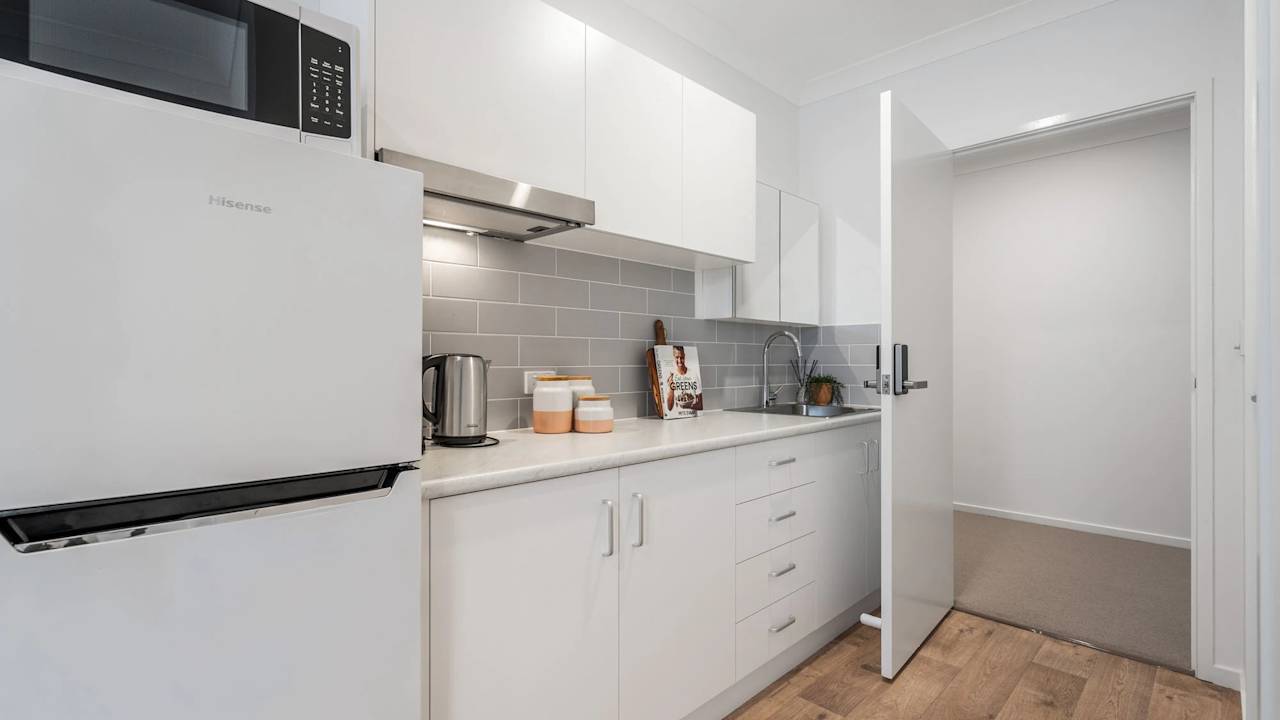 Furnished room studio flat for rent