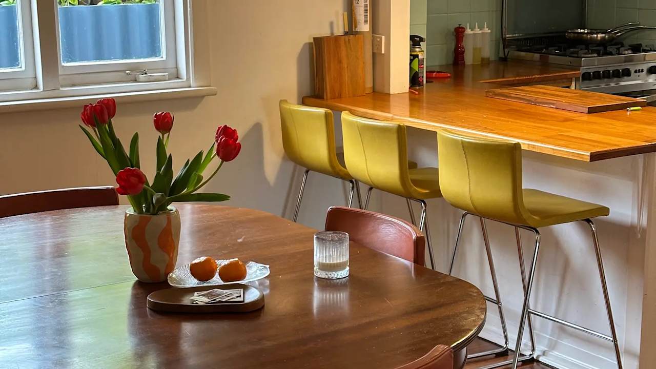 Unfurnished room in a share house