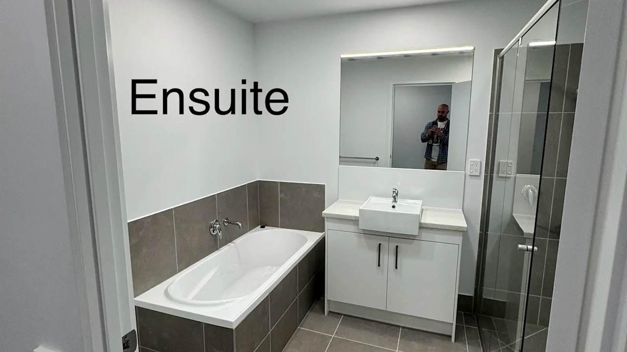 Unfurnished room with own bathroom