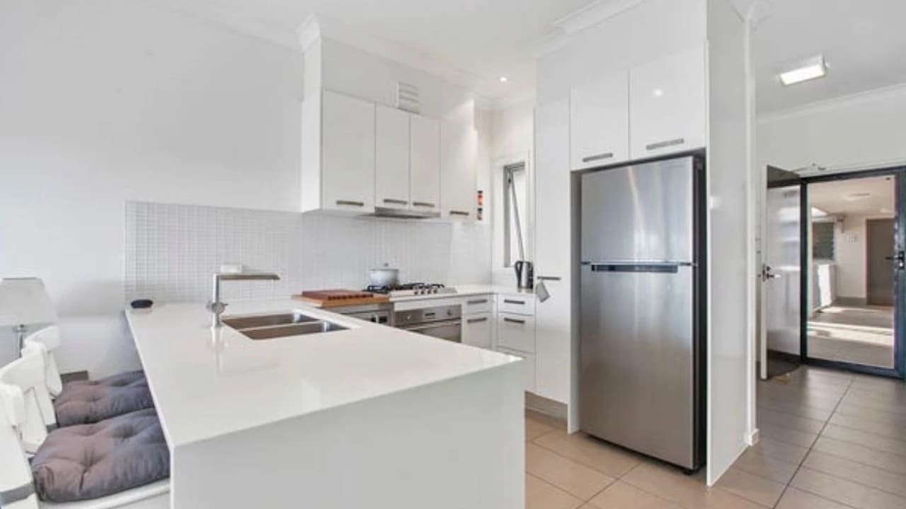 Unfurnished room with own bathroom