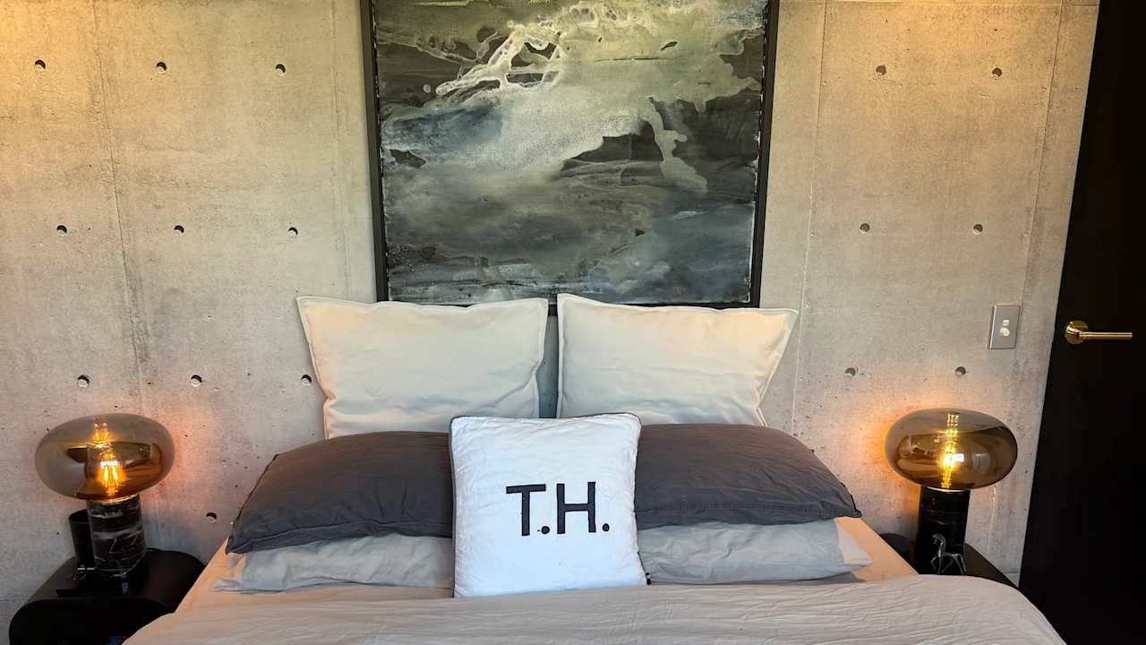 Furnished room with own bathroom