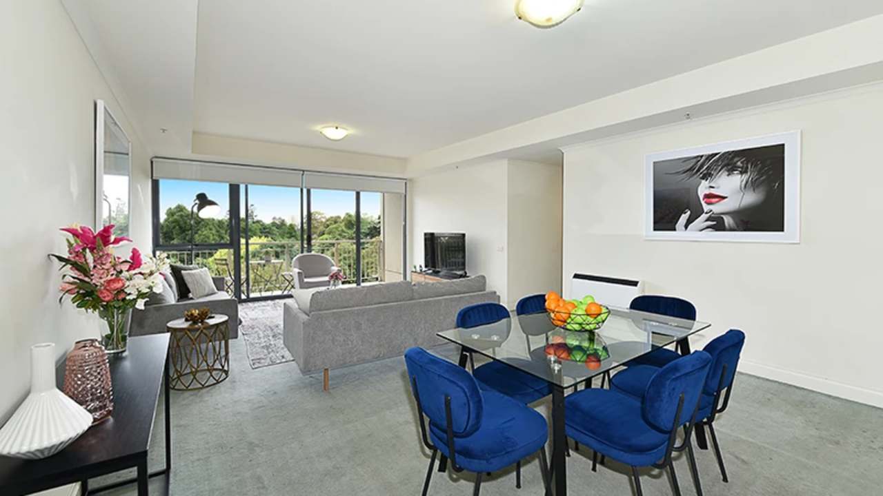 Whole property with 3 rooms for rent