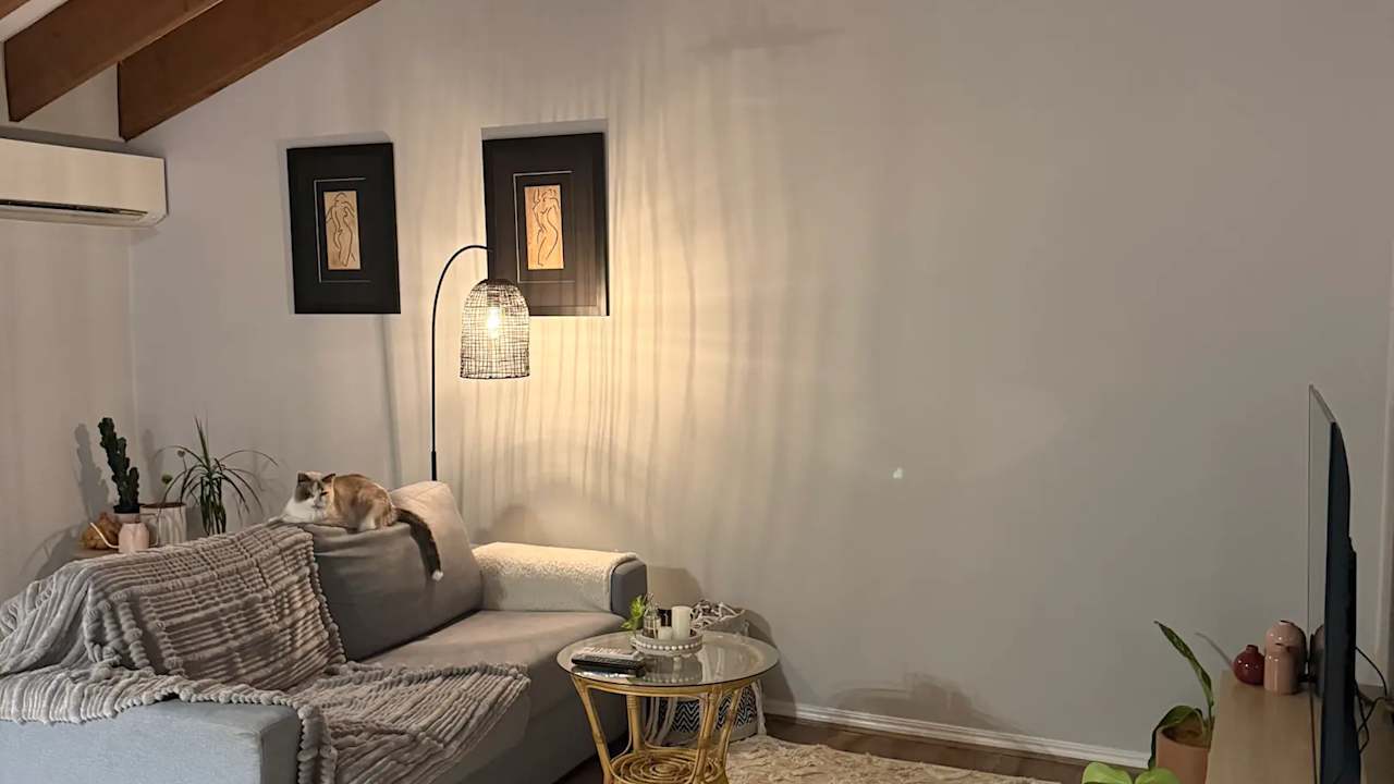 Unfurnished room in a share house
