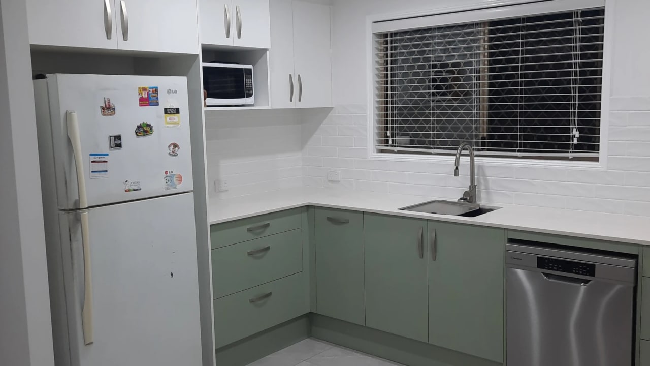 Unfurnished room in a share house