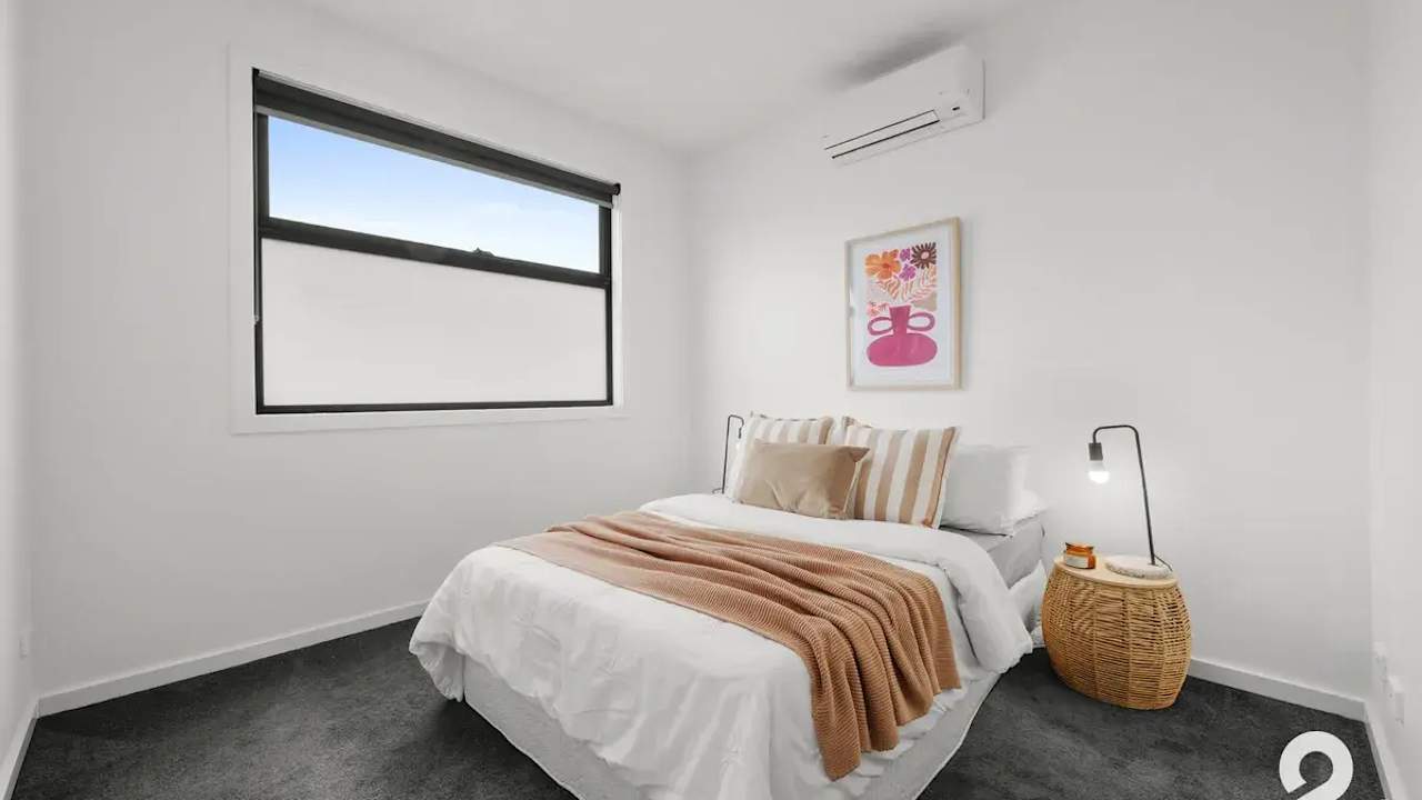 Unfurnished room in a share house