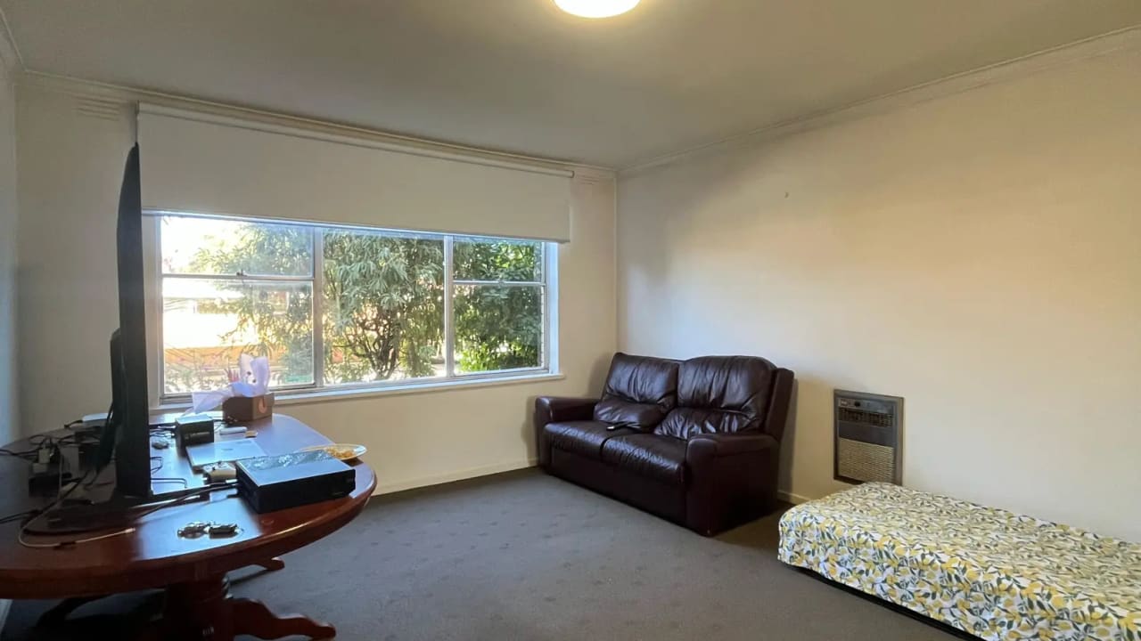 Room in a flatshare
