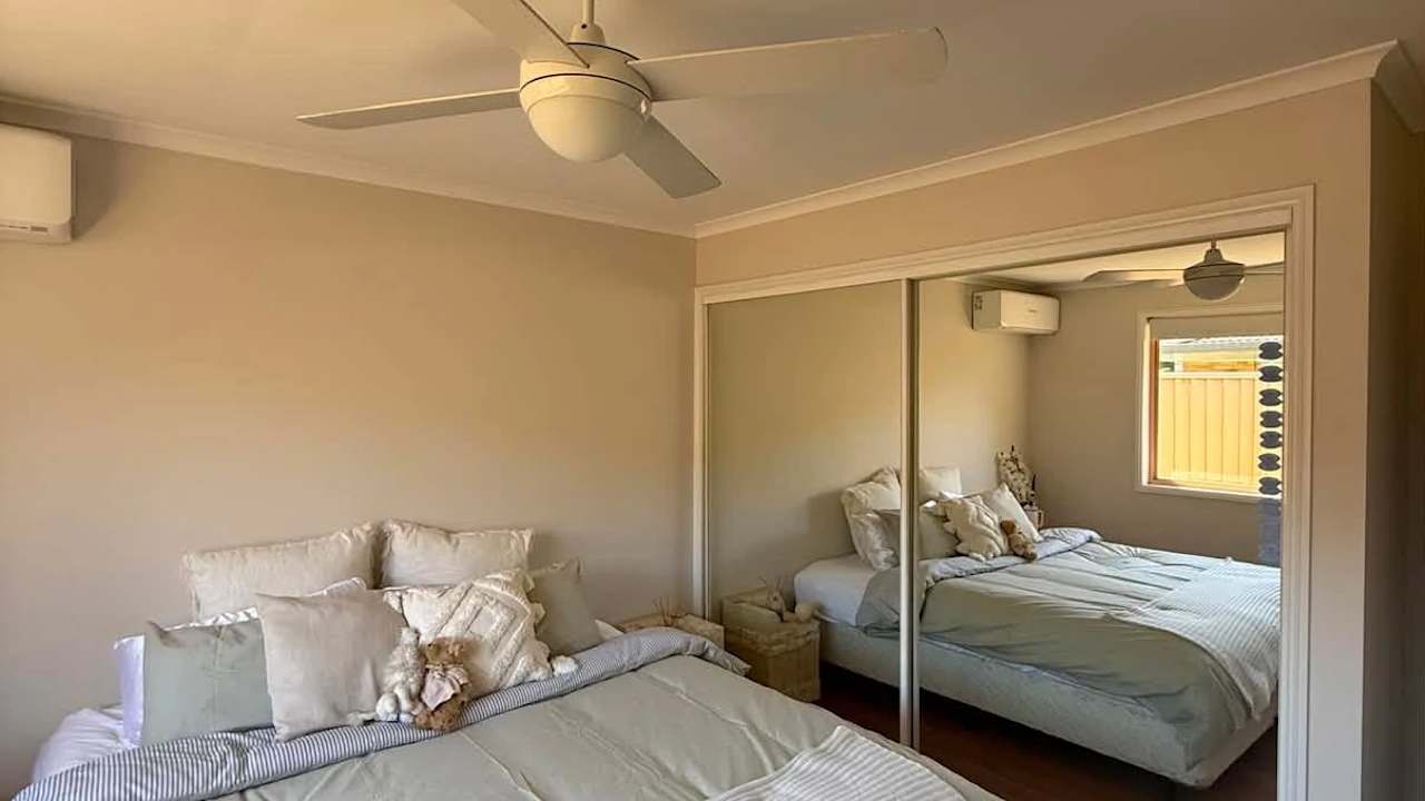 Furnished room with own bathroom