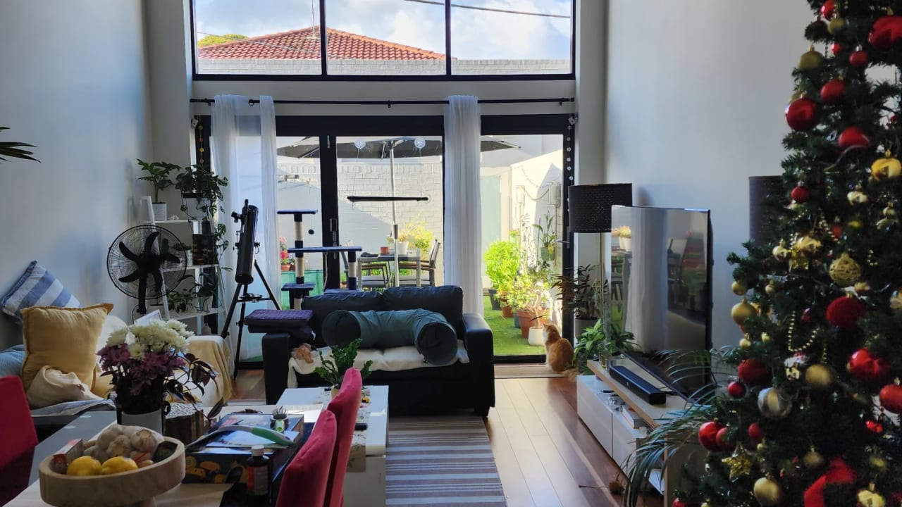Furnished room in a flatshare