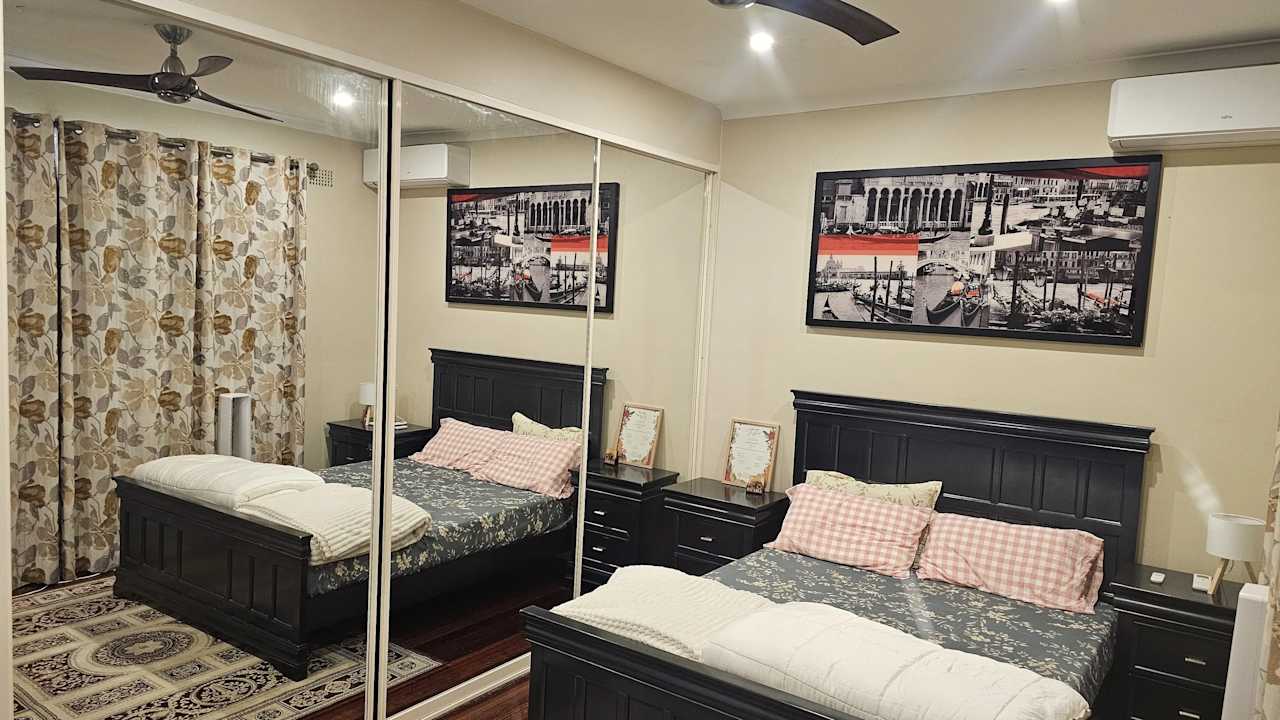 Furnished room with own bathroom