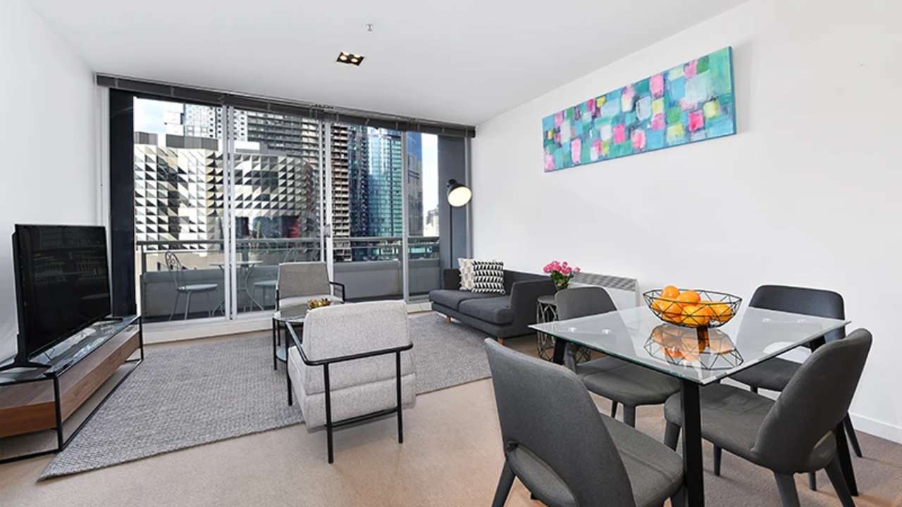 Whole property with 2 rooms for rent