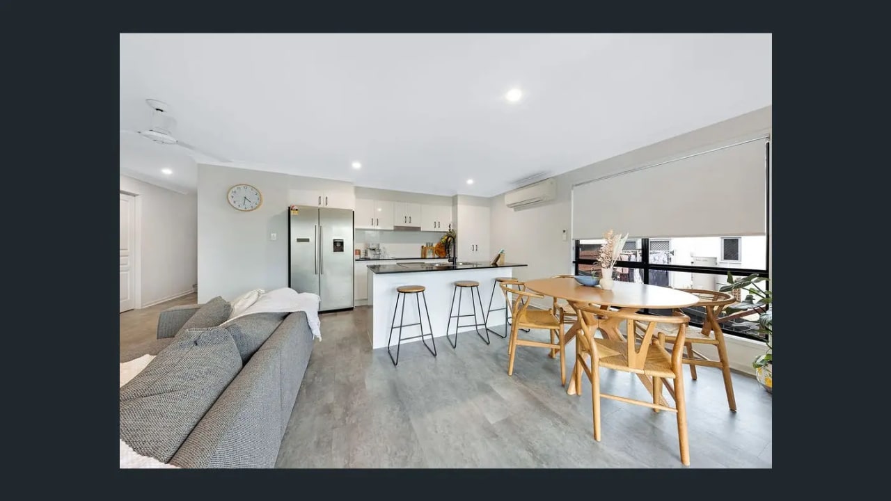 Furnished room with own bathroom