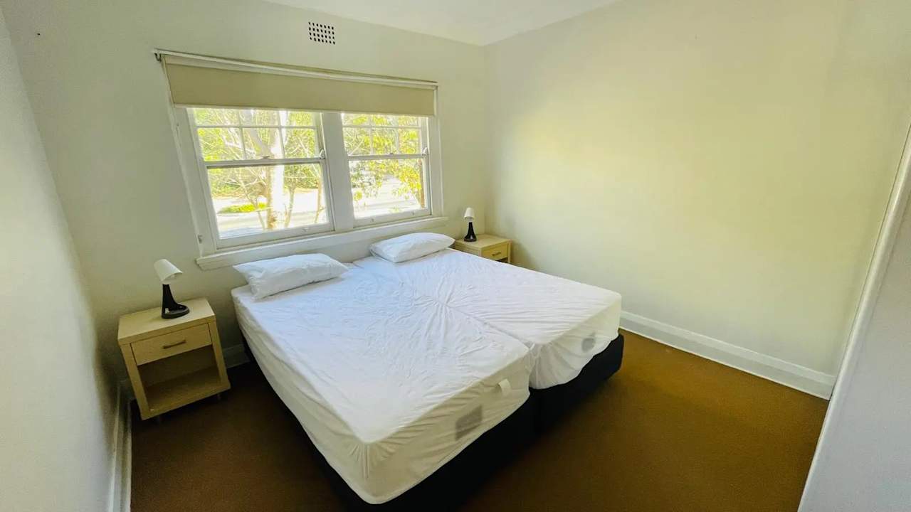 Whole property with 2 rooms for rent