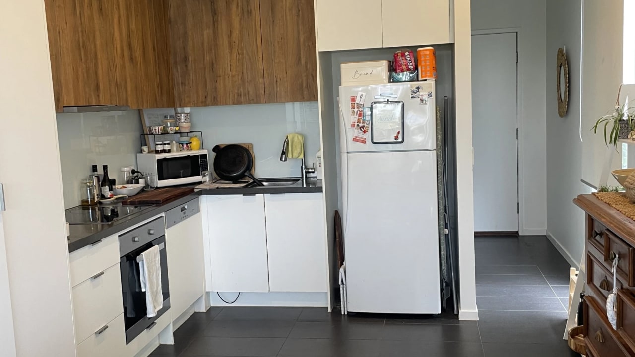 Unfurnished room in a share house