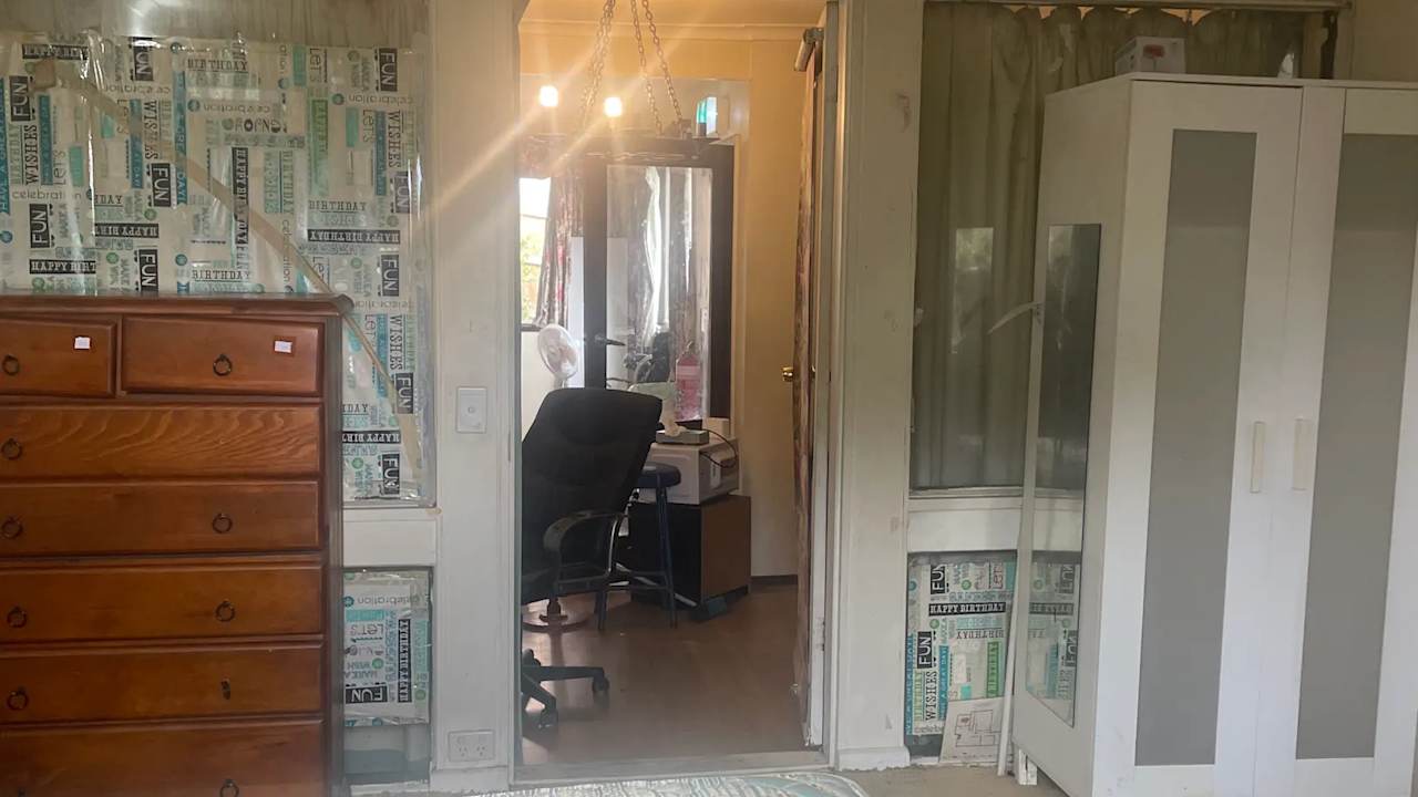 Furnished room with own bathroom