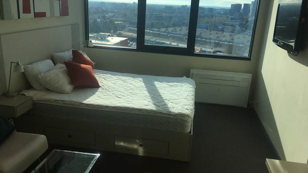 Furnished room studio flat for rent