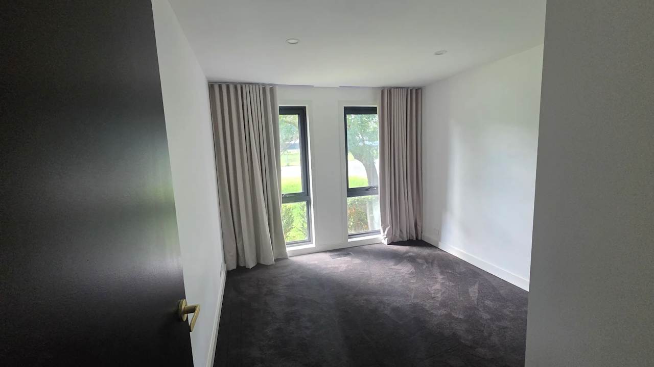 Unfurnished room with own bathroom