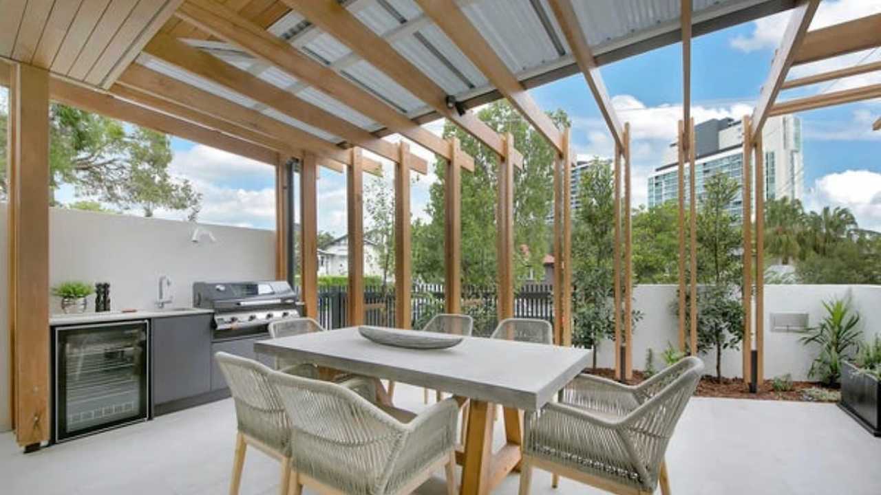 Unfurnished room in a share house