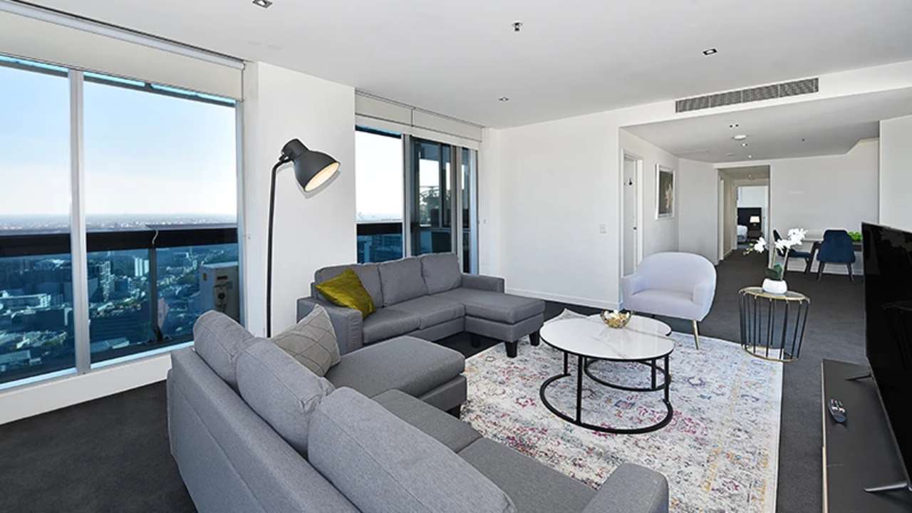 Whole property with 3 rooms for rent