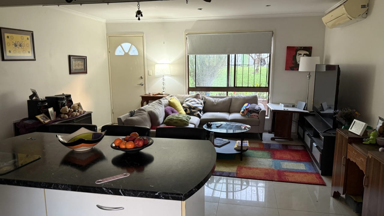 Unfurnished room in a share house