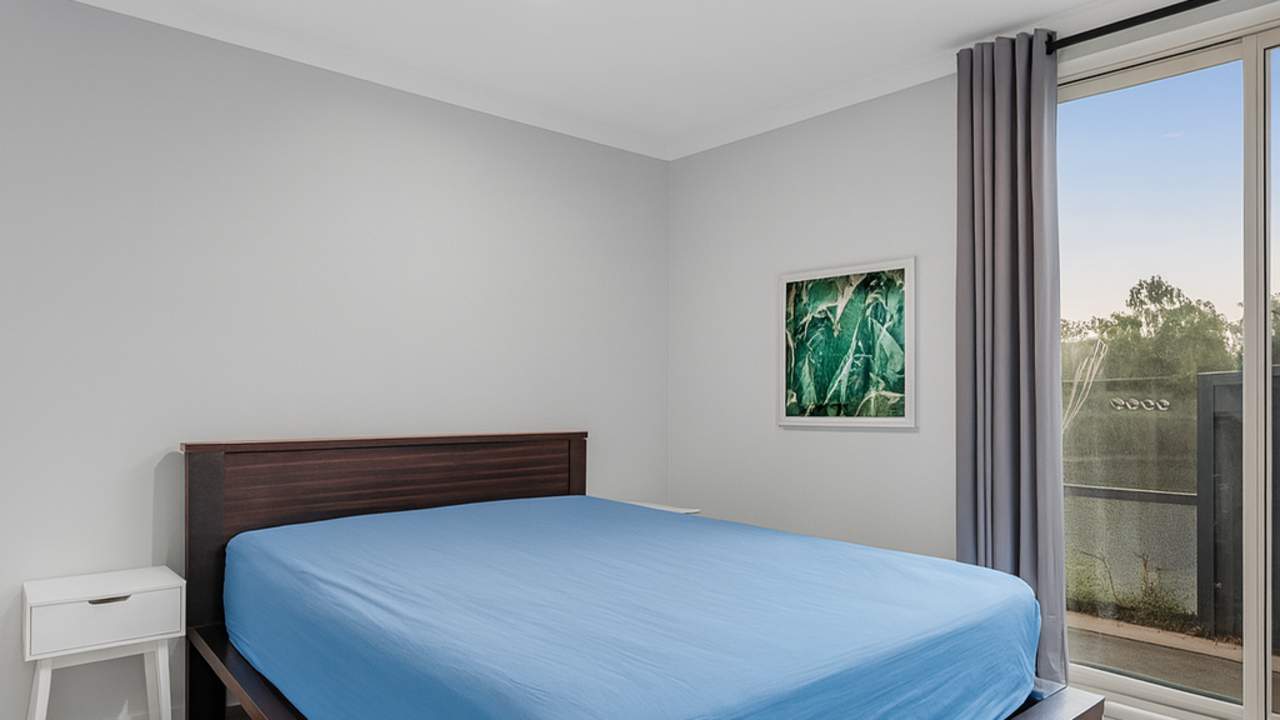 Furnished room with own bathroom