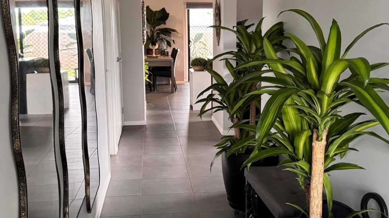 Unfurnished room in a share house