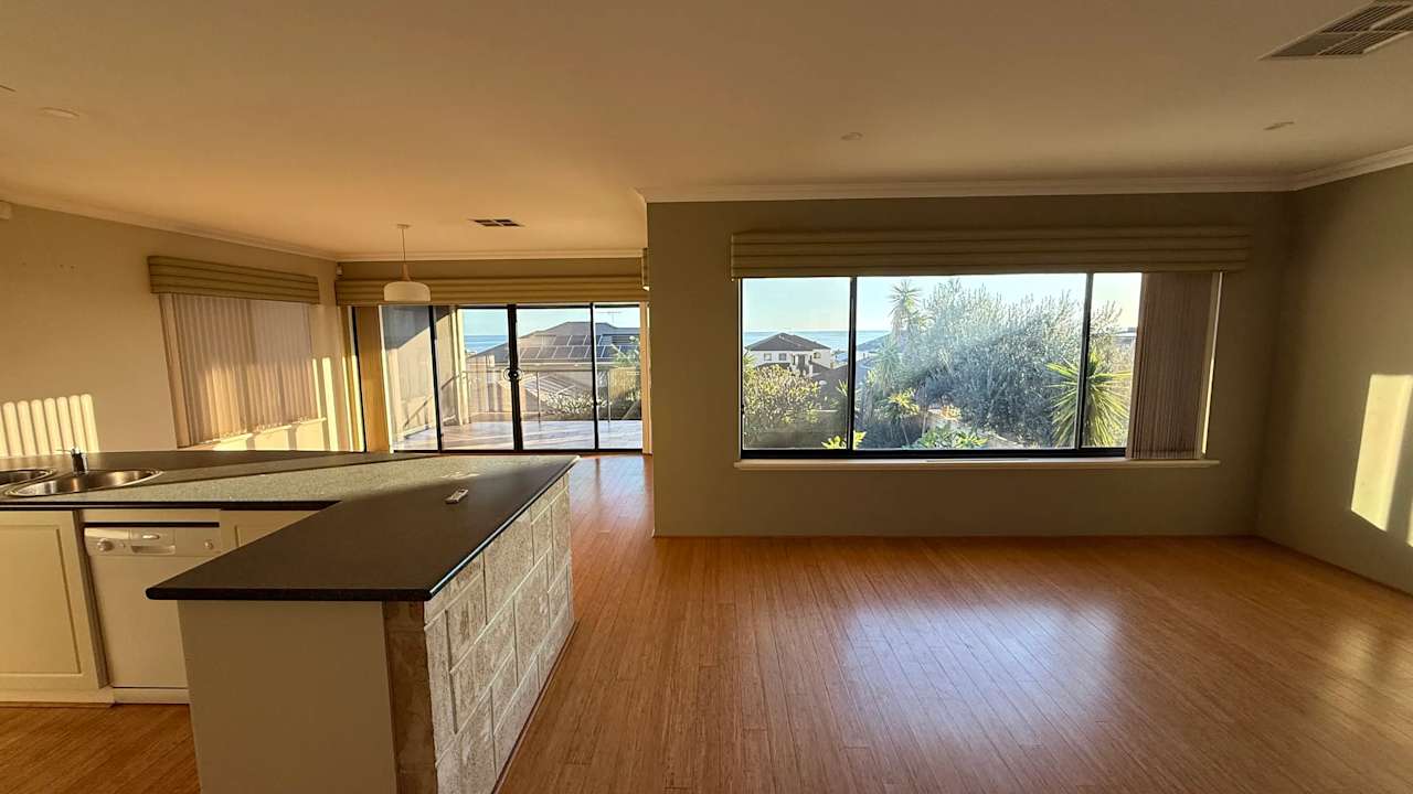 Room with ensuite in a share house