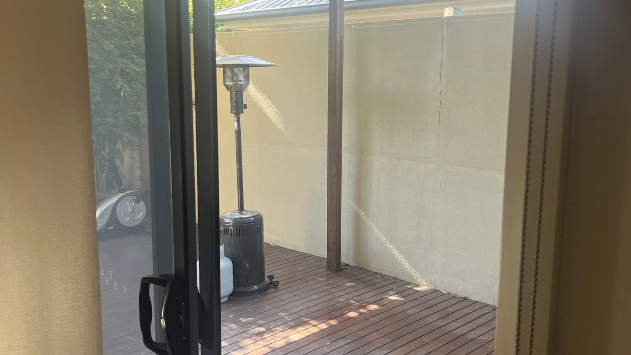 Unfurnished room in a share house