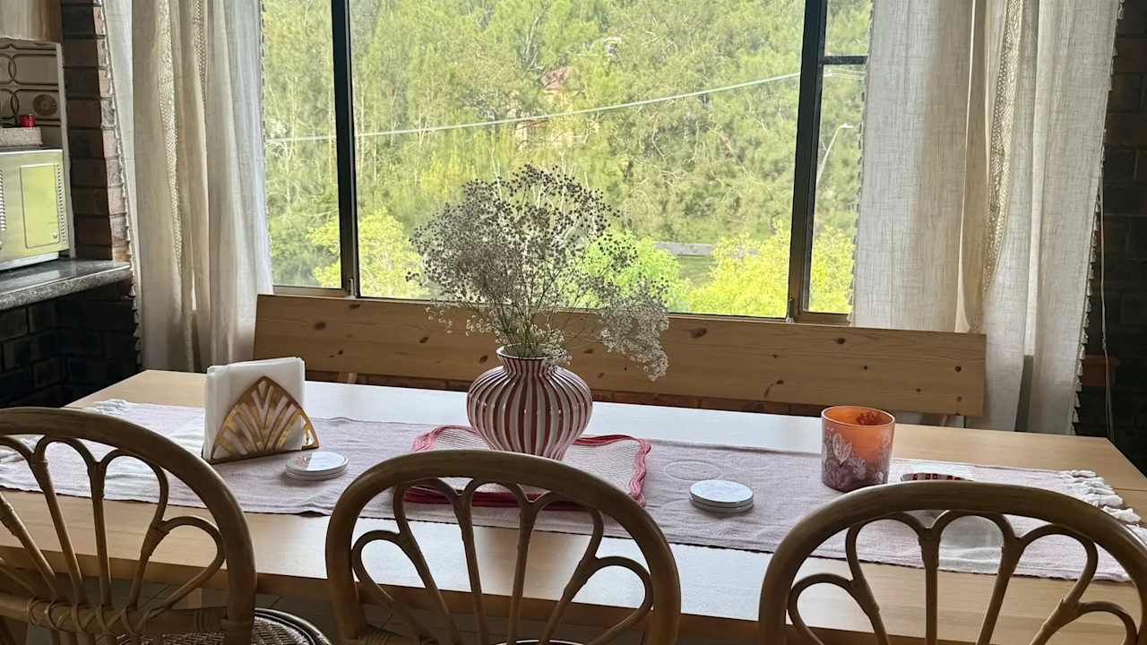 Room in a share house