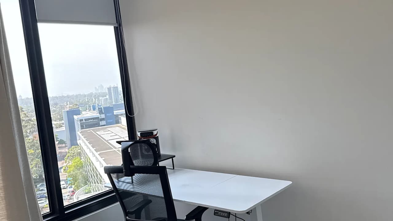 Furnished room in a flatshare