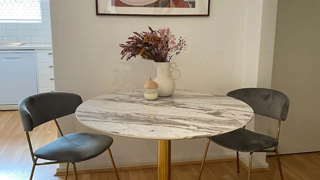 Whole property with 2 rooms for rent