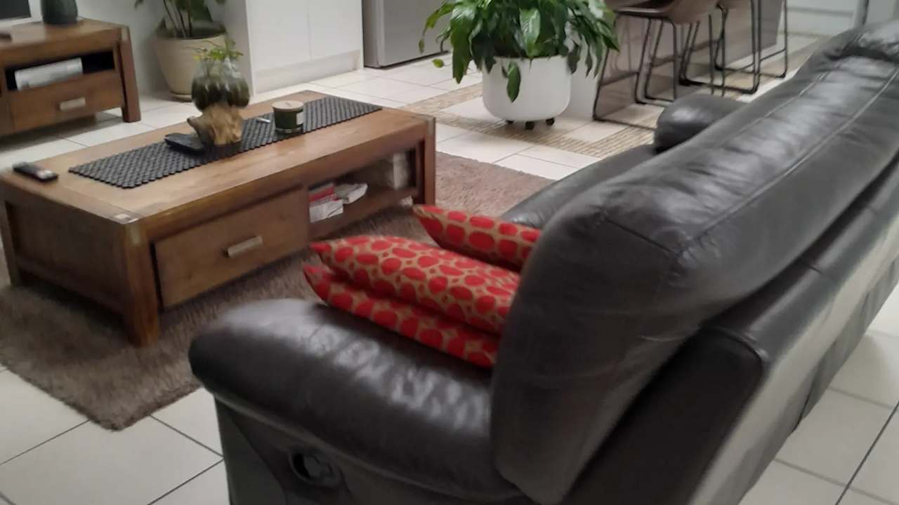 Room in a share house