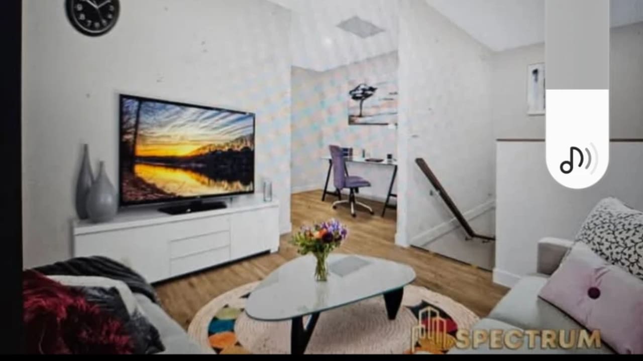 Furnished room in a share house
