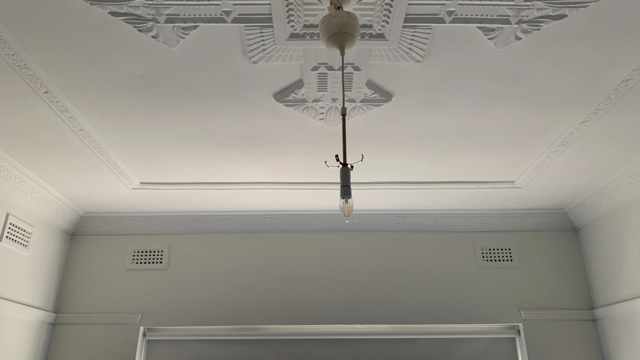 Unfurnished room in a flatshare