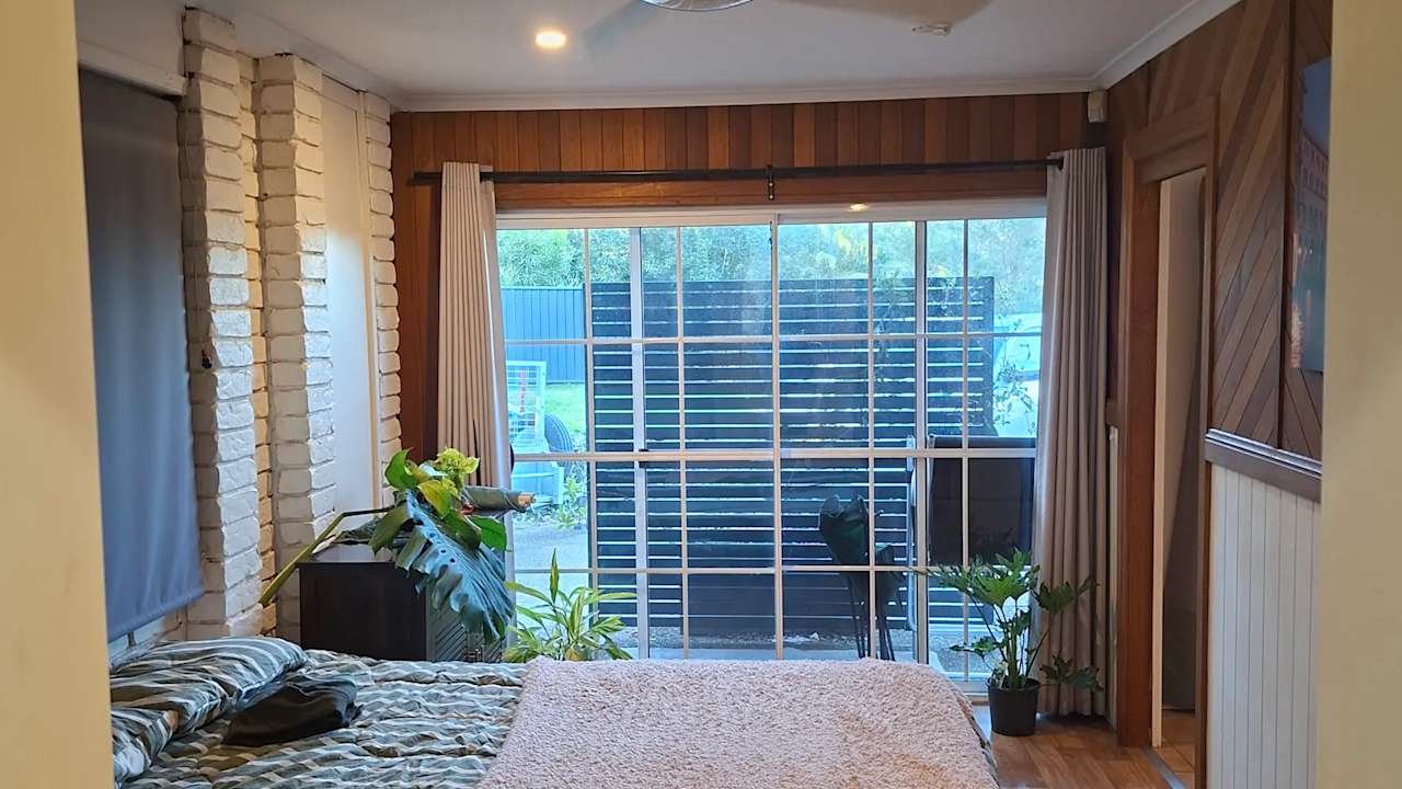 Furnished room studio flat for rent