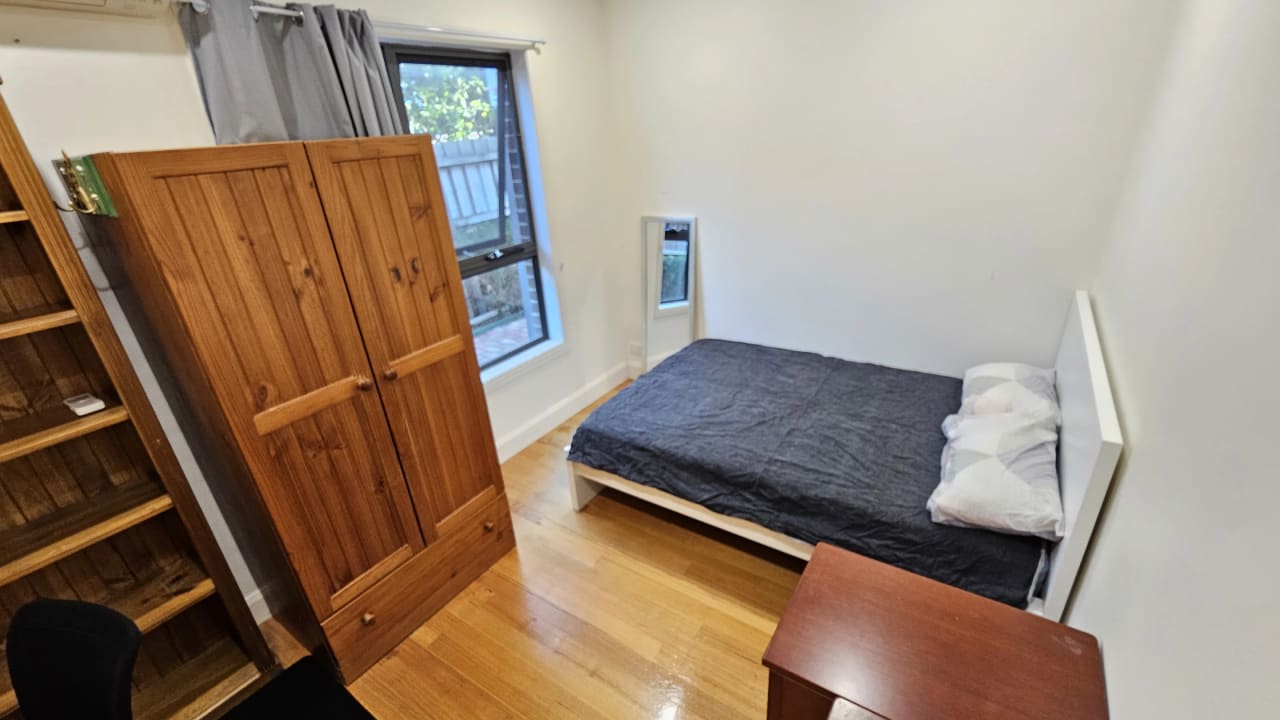 Furnished room with own bathroom