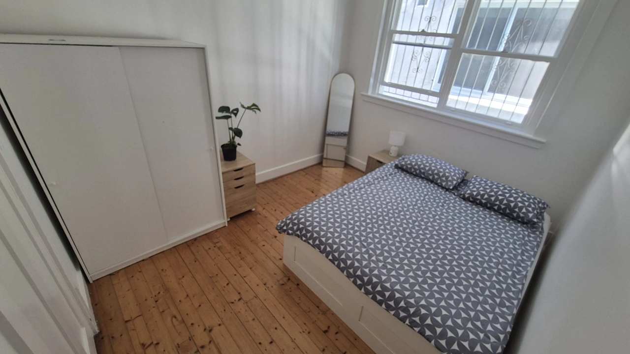 Whole property with 2 rooms for rent