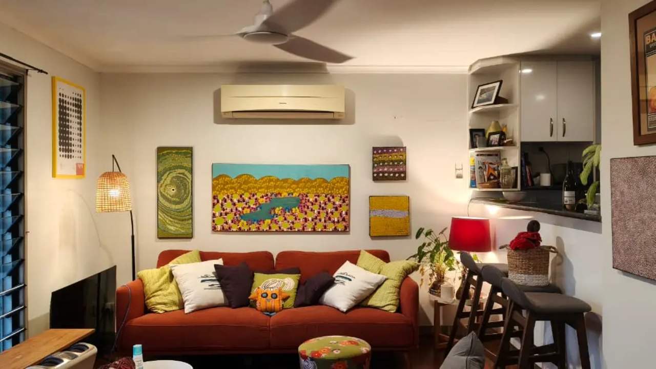 Furnished room in a share house