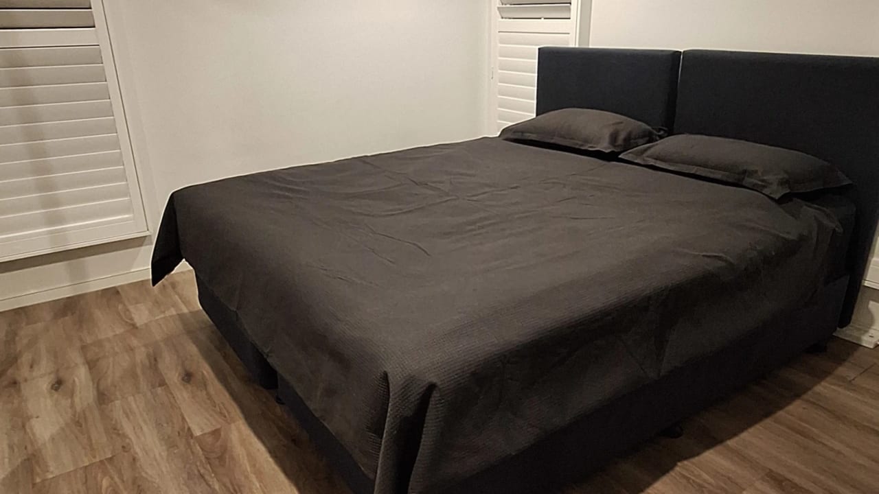 Furnished room with own bathroom