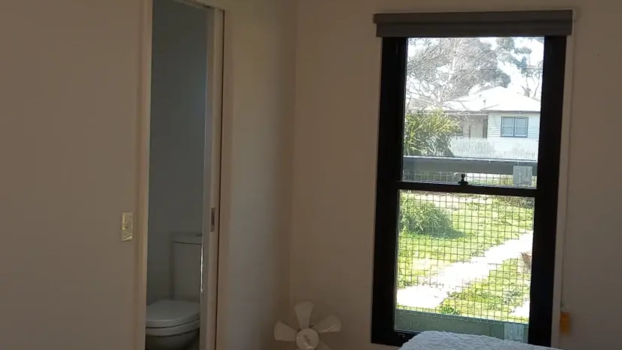 Room with ensuite in a share house